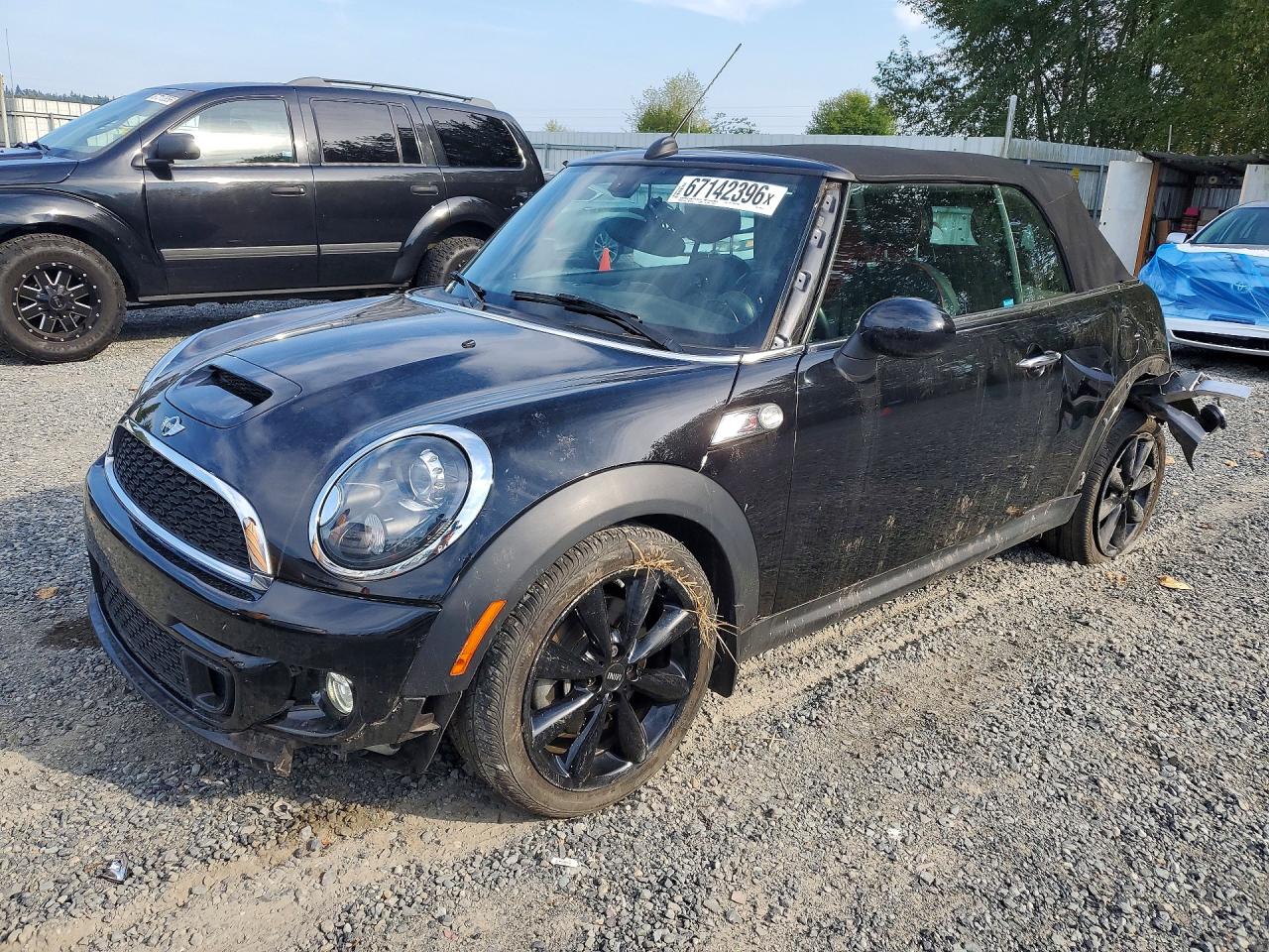 2015 MINI COOPER