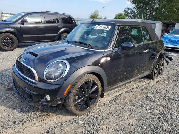 2015 MINI COOPER