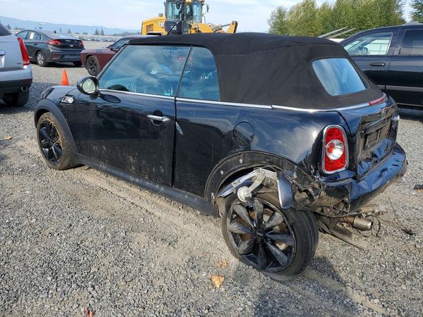 2015 MINI COOPER