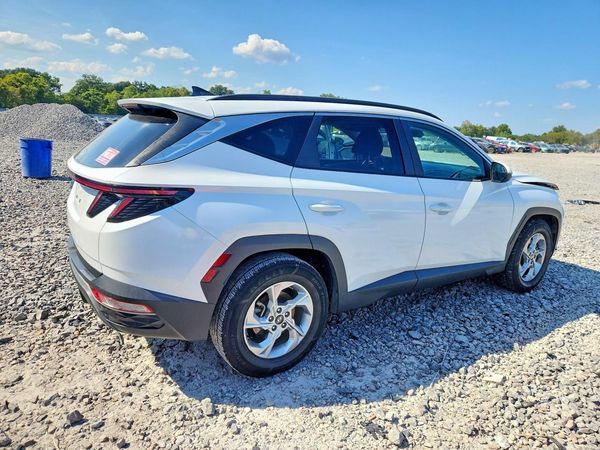 2022 HYUNDAI TUCSON