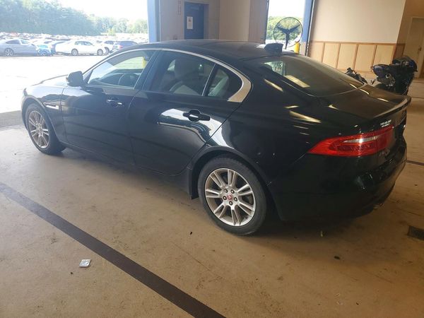2018 JAGUAR XE