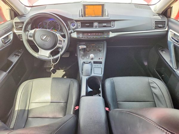2012 LEXUS CT 200h