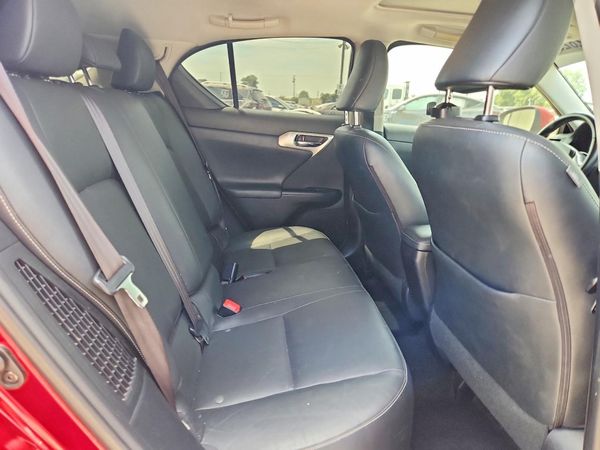 2012 LEXUS CT 200h