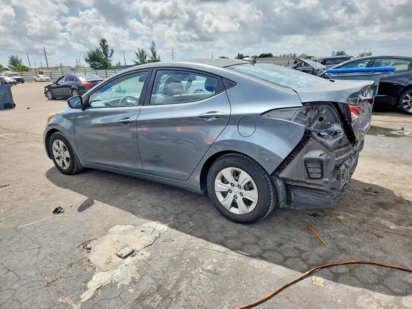 2016 HYUNDAI ELANTRA