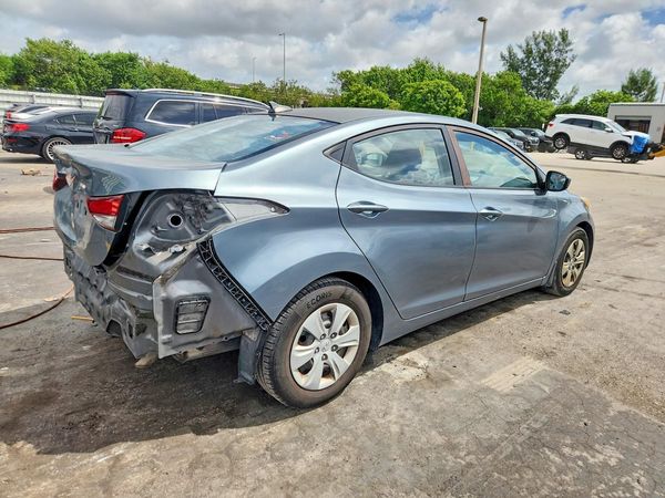 2016 HYUNDAI ELANTRA