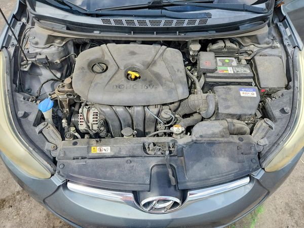2016 HYUNDAI ELANTRA