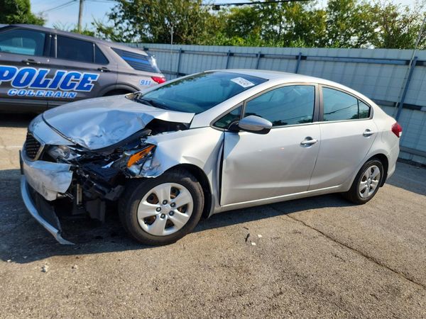 2017 KIA FORTE