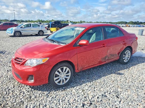 2013 TOYOTA COROLLA