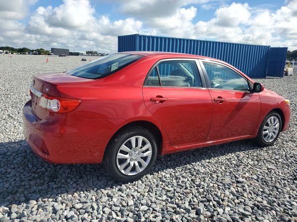 2013 TOYOTA COROLLA