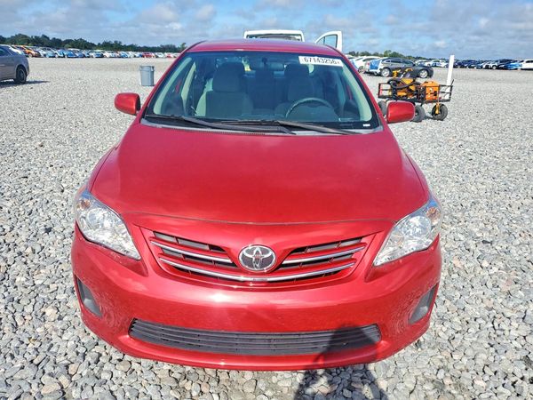 2013 TOYOTA COROLLA