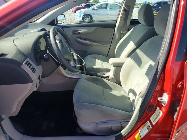 2013 TOYOTA COROLLA