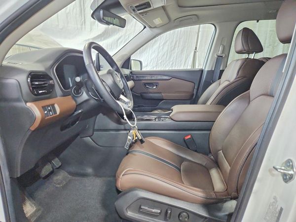 2025 HONDA PILOT ELITE, ELITE HPD