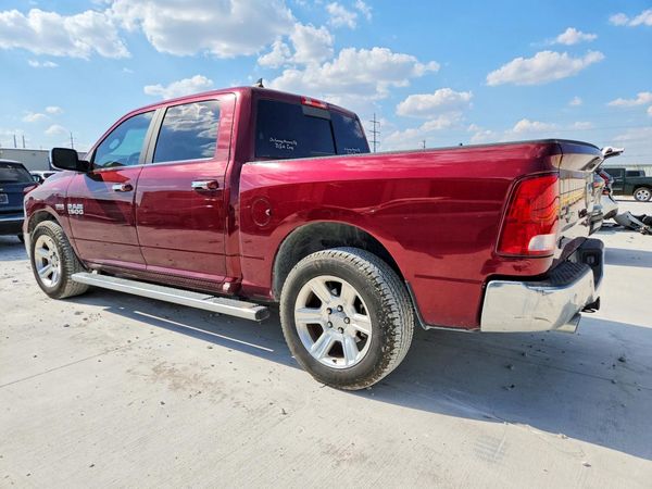 2017 RAM 1500 SLT