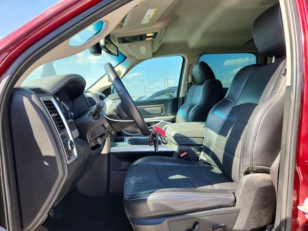 2017 RAM 1500 SLT