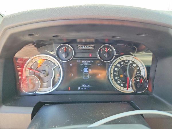 2017 RAM 1500 SLT