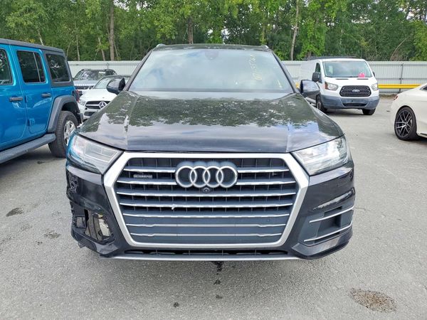 2019 AUDI Q7