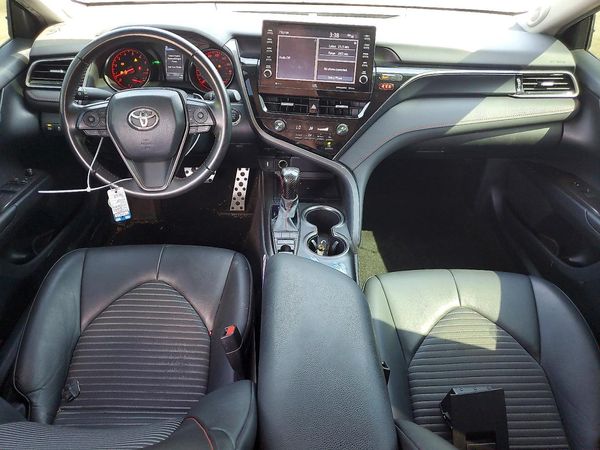 2022 TOYOTA CAMRY