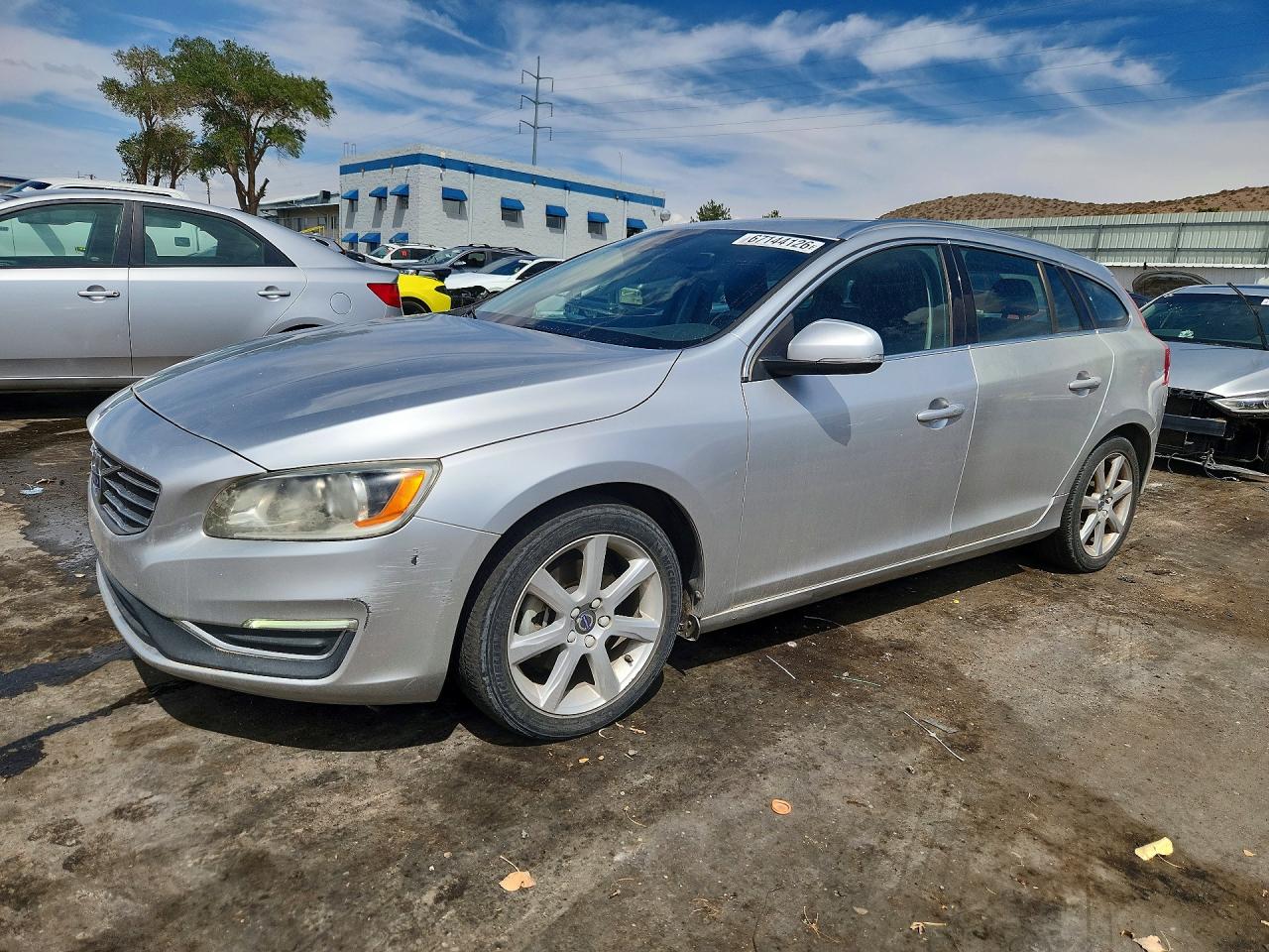 2016 VOLVO V60 SV33 Premier