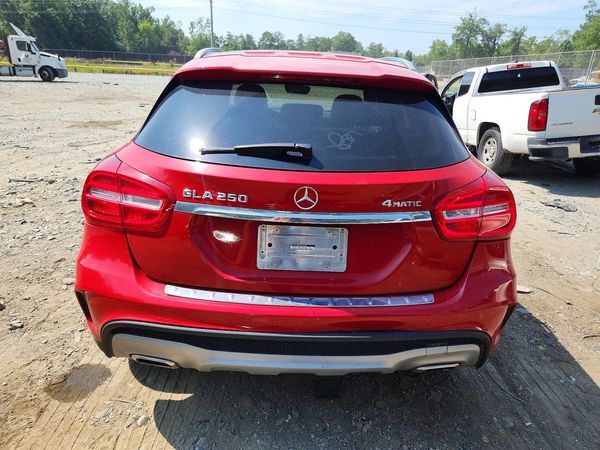 2016 MERCEDES-BENZ GLA