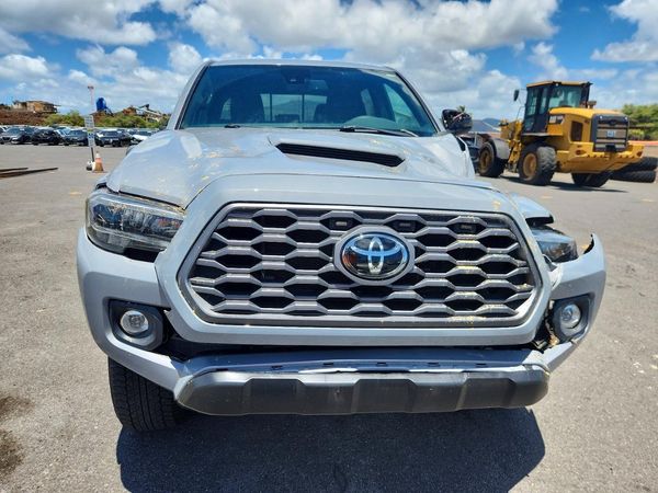 2021 TOYOTA TACOMA SR5