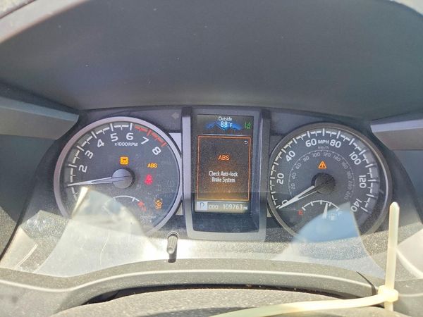 2021 TOYOTA TACOMA SR5