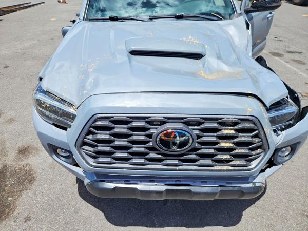 2021 TOYOTA TACOMA SR5