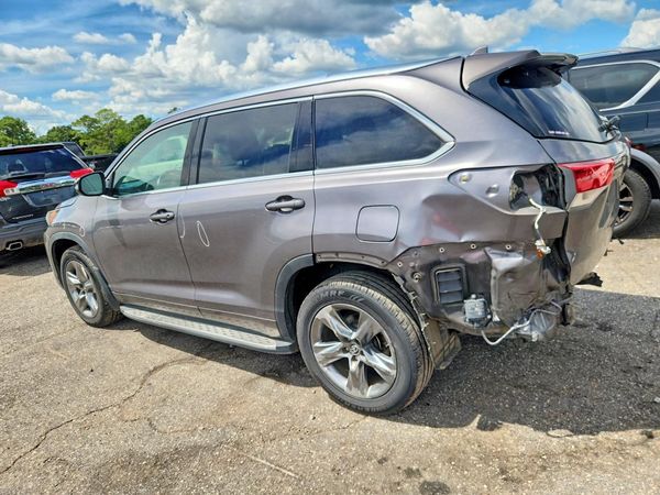 2019 TOYOTA HIGHLANDER