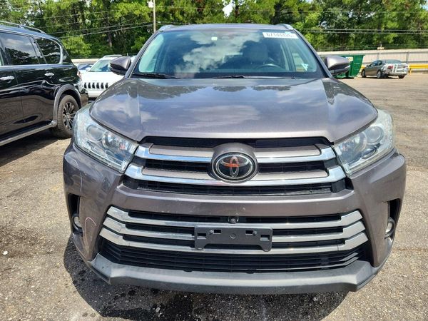 2019 TOYOTA HIGHLANDER