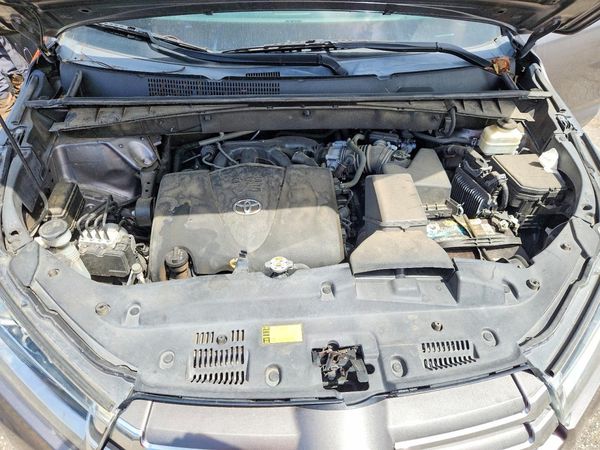 2019 TOYOTA HIGHLANDER