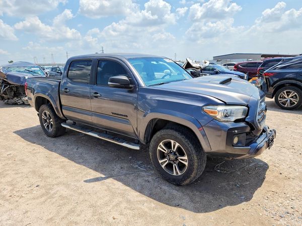 2017 TOYOTA TACOMA