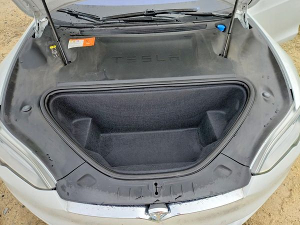 2018 TESLA MODEL S