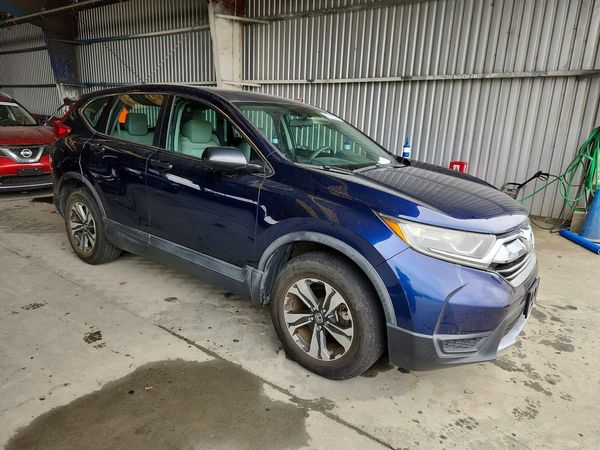 2017 HONDA CRV LX