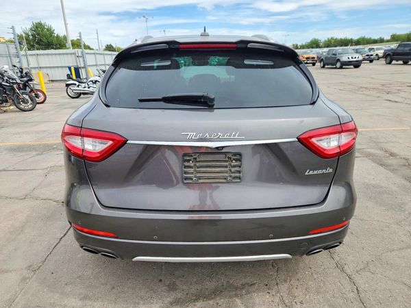 2017 MASERATI LEVANTE