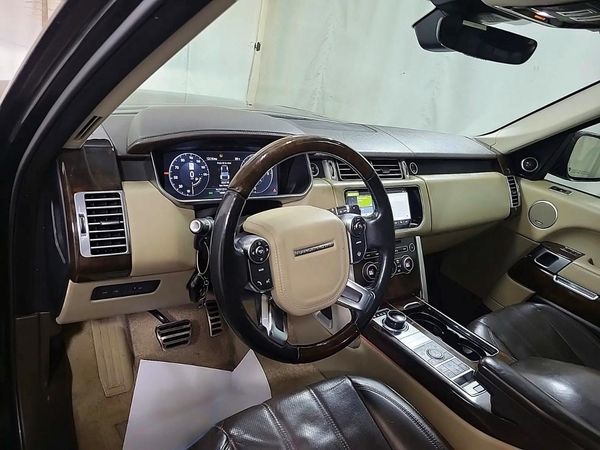2017 LAND ROVER RANGE ROVER