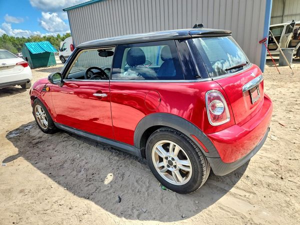 2013 MINI COOPER