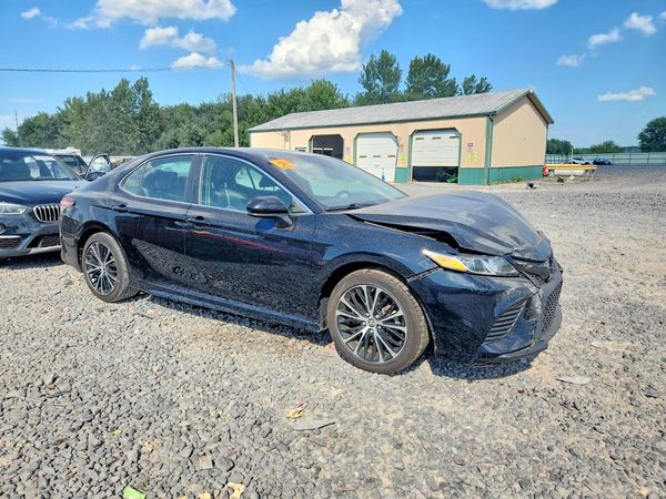 2019 TOYOTA CAMRY