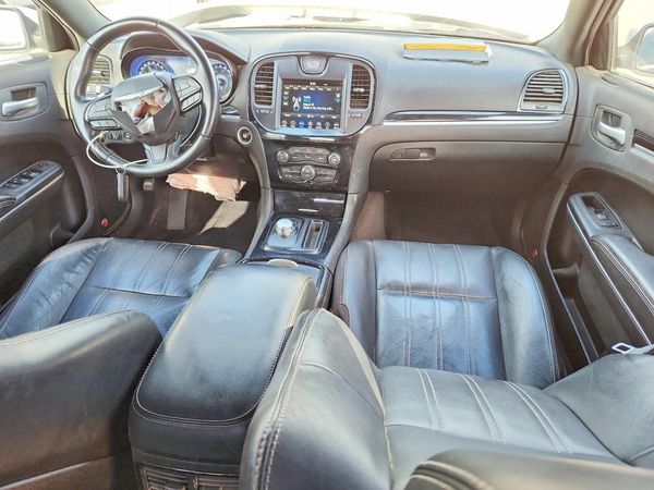 2018 CHRYSLER 300