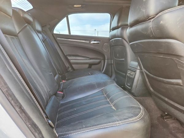 2018 CHRYSLER 300