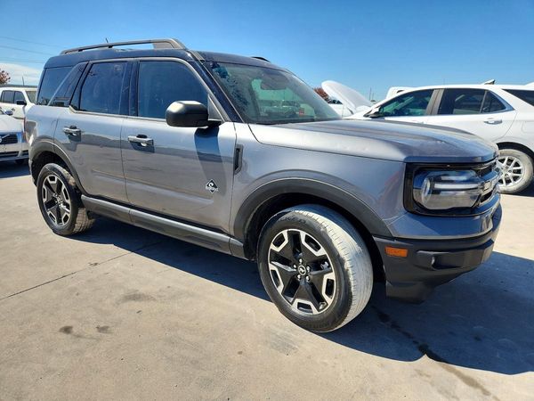 2021 FORD BRONCO SPORT Outer Banks — Passenger 3/4