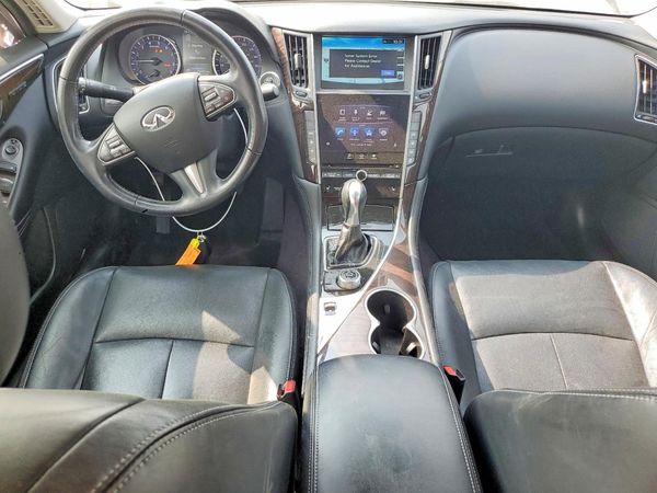 2014 INFINITI Q50