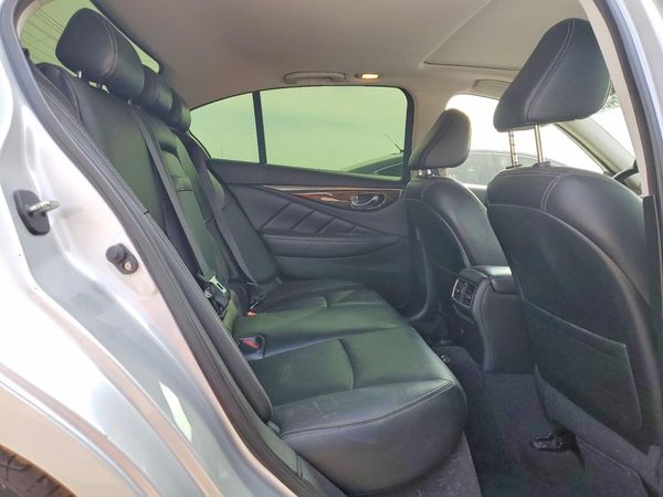 2014 INFINITI Q50