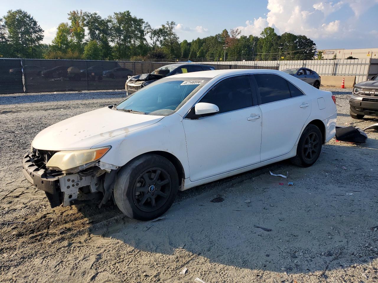 2013 TOYOTA CAMRY