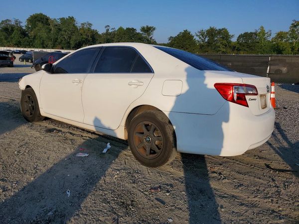 2013 TOYOTA CAMRY