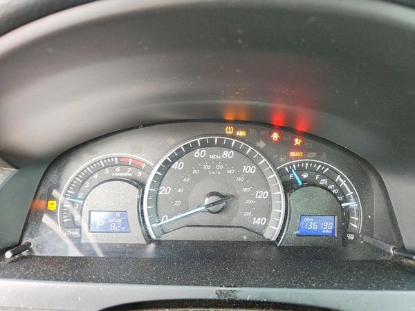 2014 TOYOTA CAMRY