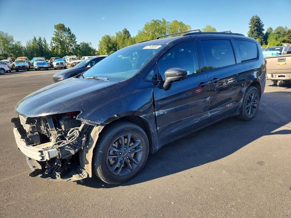 2020 CHRYSLER PACIFICA