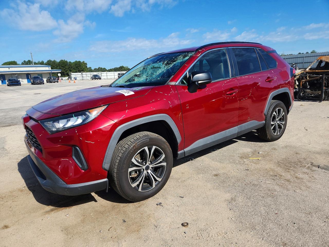 2019 TOYOTA RAV4 LE