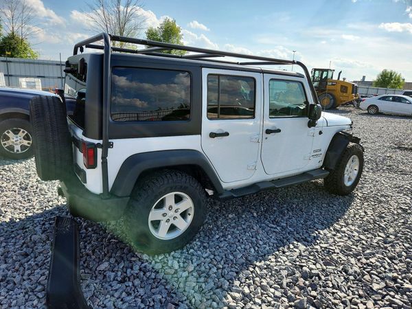 2016 JEEP WRANGLER