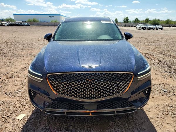 2023 GENESIS GV70
