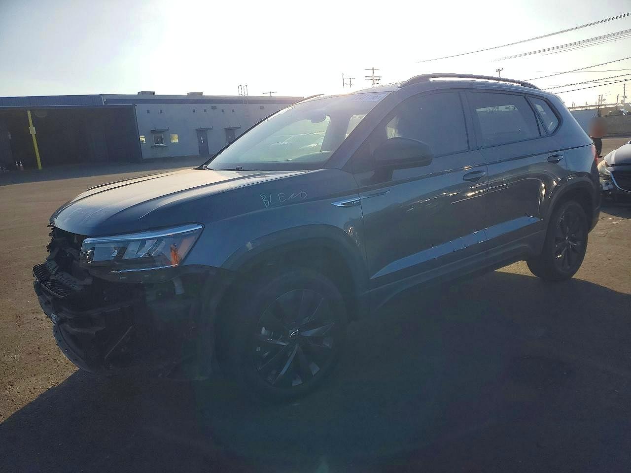 2023 VOLKSWAGEN TAOS