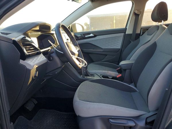 2023 VOLKSWAGEN TAOS